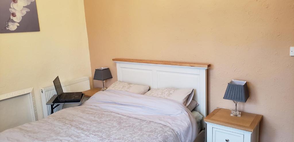 Jane's Cottage Free Parking room 4